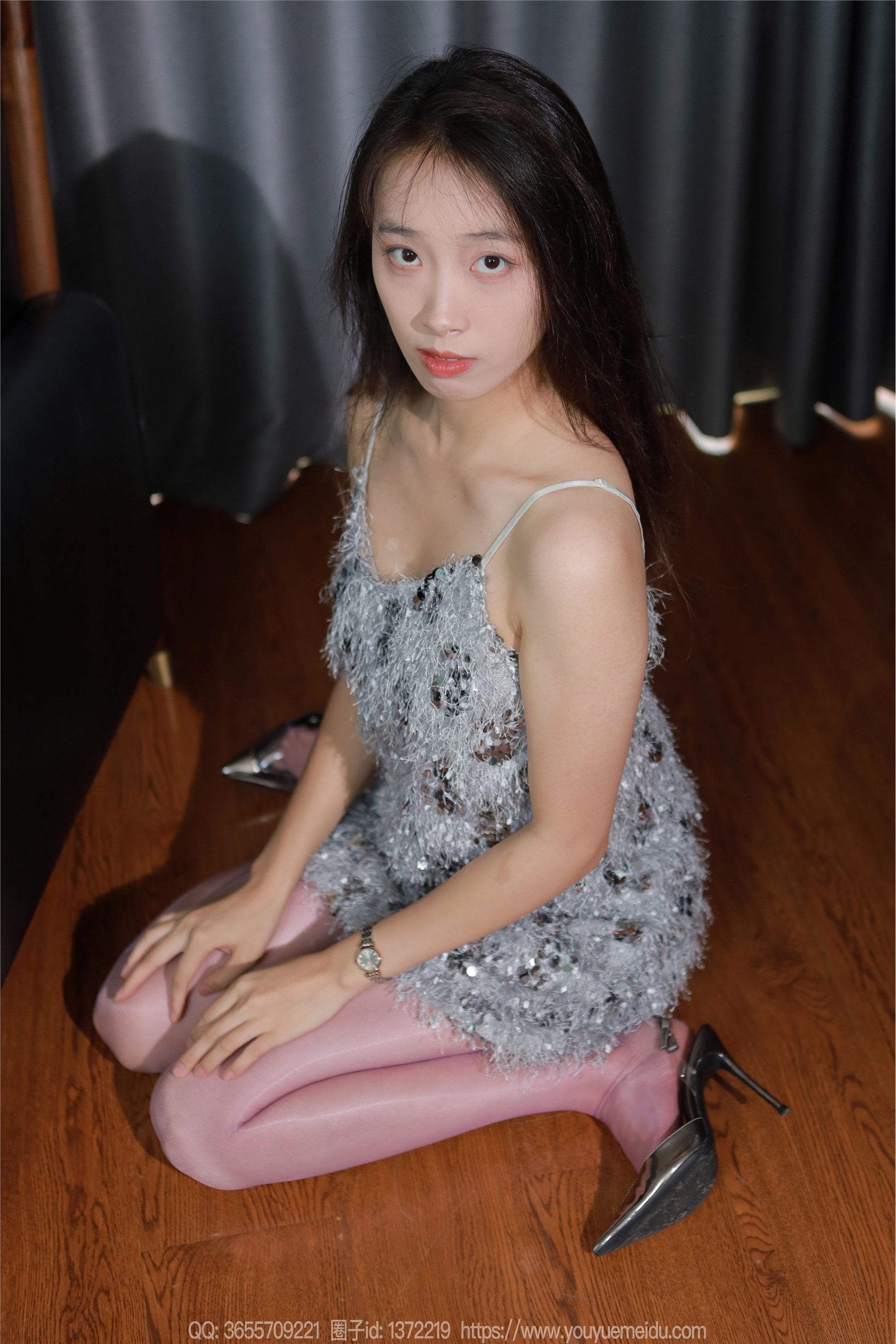 IESS异思趣向  2024.07.18 丝享家 1797 小九《闪亮的红》